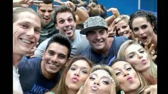 Esto es Guerra: Jazmín Pinedo hizo una "selfie" con el equipo de Las Cobras