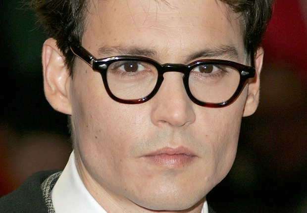 Johnny-Depp-Clean-Shaven-Makeover-shutter-embed-3