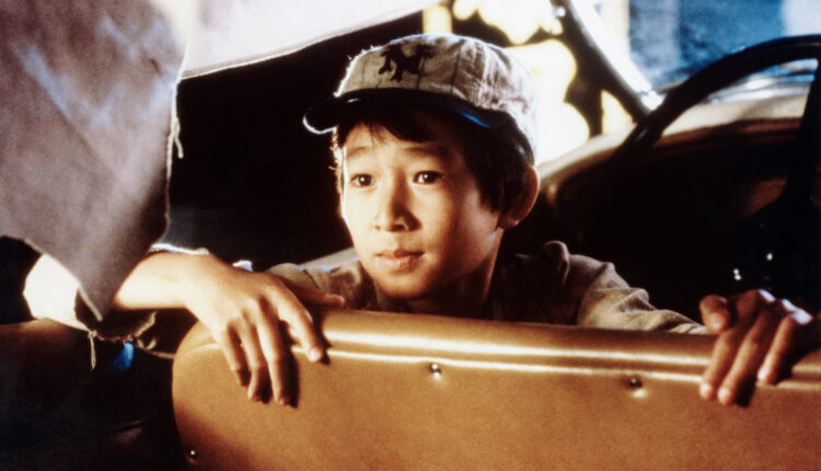 INDIANA JONES AND THE TEMPLE OF DOOM, Jonathan Ke Quan, 1984, ©Paramount/courtesy Everett Collection