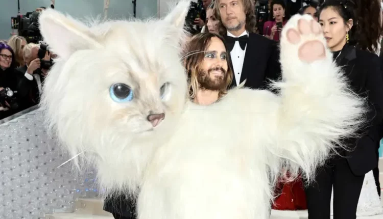 Jared-Leto-2023-met-gala-billboard-1548