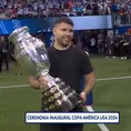 &#39;Kun&#39; Agüero llevó el trofeo de la Copa América previo al Argentina vs Canadá