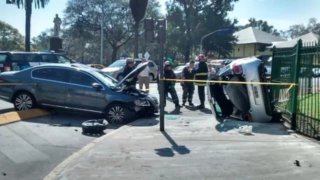 Iván Zamorano y su esposa sufrieron un accidente. (Foto: @alexisnaon)-foto-2